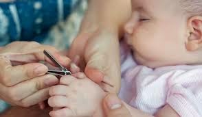 Novo mito – Pode-se cortar o cabelo ou as unhas enquanto se faz a digestão?