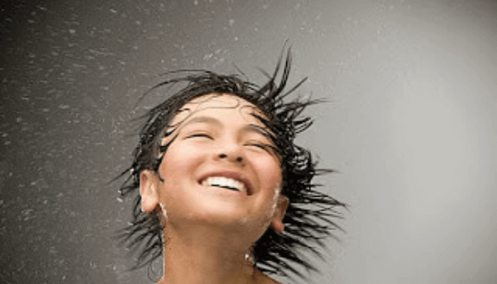 Mais um mito – Andar com o cabelo molhado constipa?