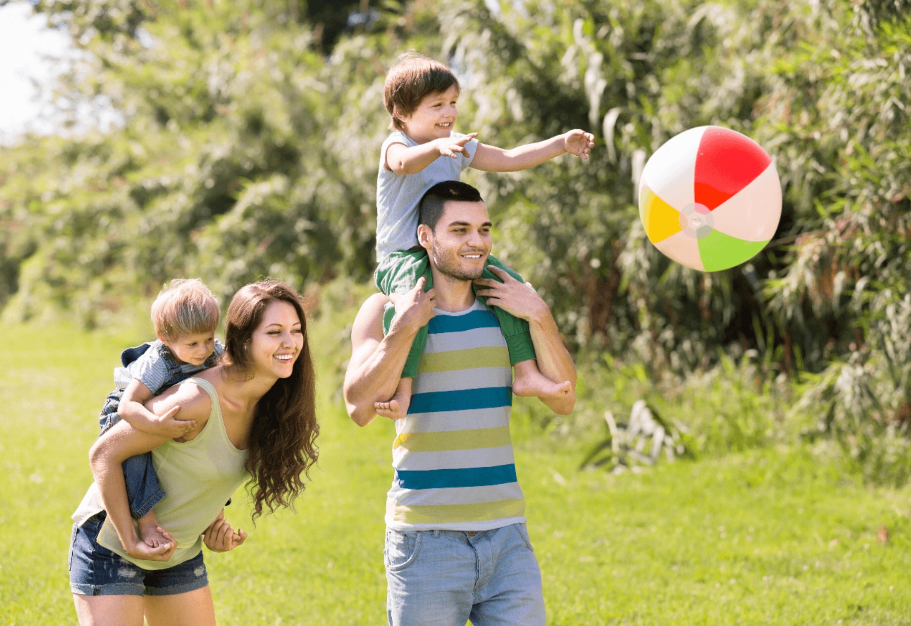 Vou de férias com os meus filhos – que cuidados devo ter?