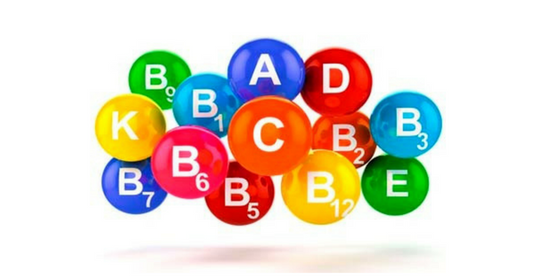 Deve-se dar vitaminas aos bebés?