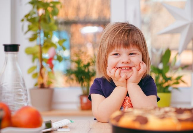 O meu filho tem 3 anos e gagueja. Devo preocupar-me ou vai passar?