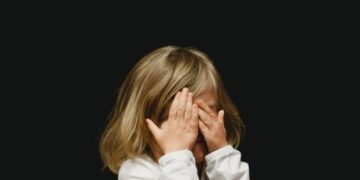 Covid 19: 5 Estratégias para lidar com as mãos ainda mais secas das crianças com pele sensível ou atópica