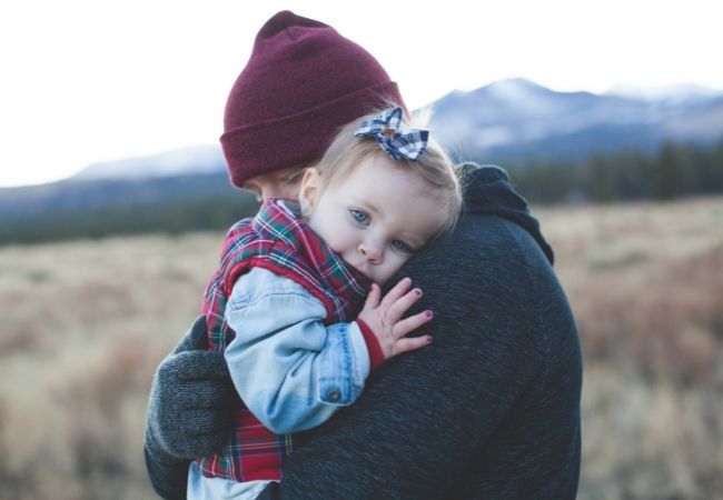 Os bebés e o contacto físico