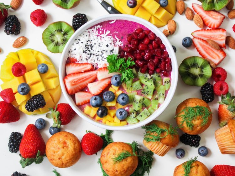 Quais os cuidados a ter com a alimentação dos bebés para prevenir alergias?
