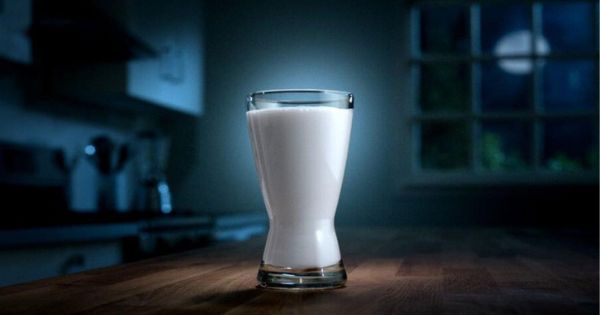 “Leitinho” antes de dormir – é boa opção?