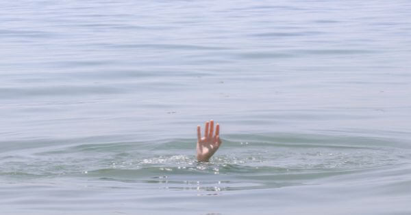 O que fazer em caso de (quase) afogamento?