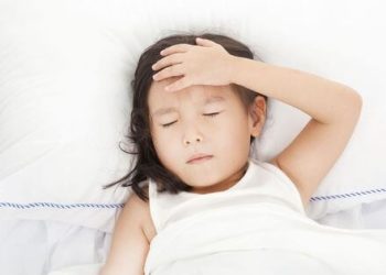 O meu filho está doente – como posso avaliar o seu bem-estar?