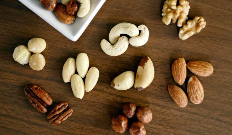 Os bebés podem comer frutos secos?