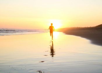 Roupa com proteção anti-UV – faz sentido?