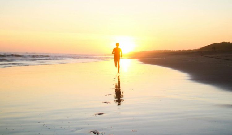 Roupa com proteção anti-UV – faz sentido?